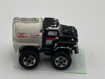 Micro Machines - Road Champs - Tanker Truck 1987 #104685