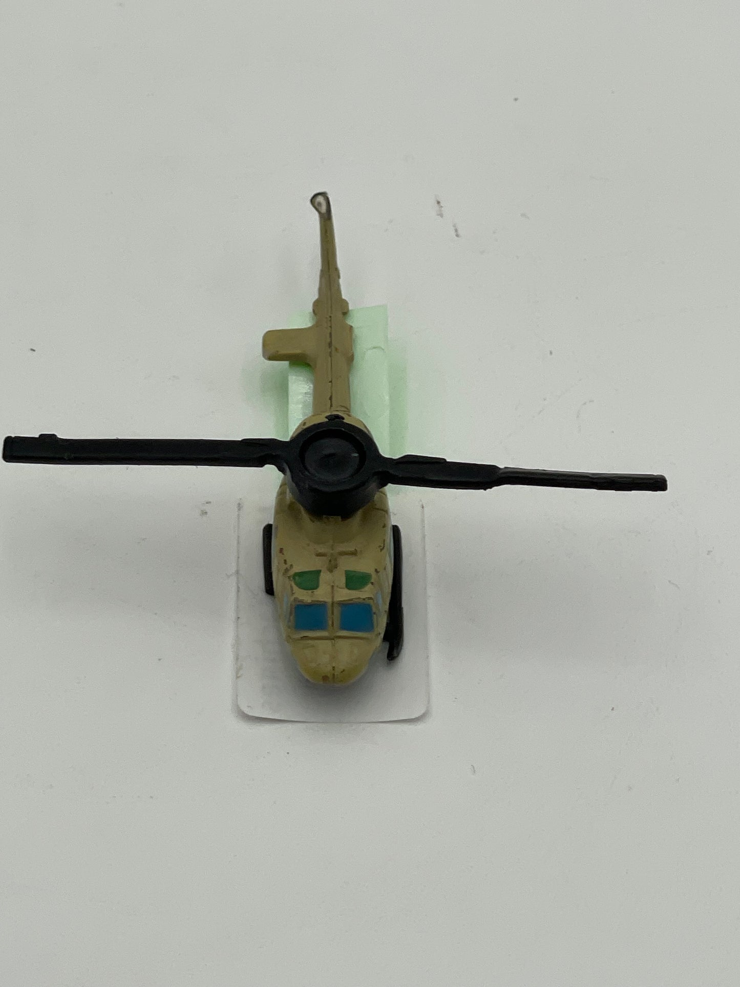 Micro Machines - UH1 Huey Helicopter #104701