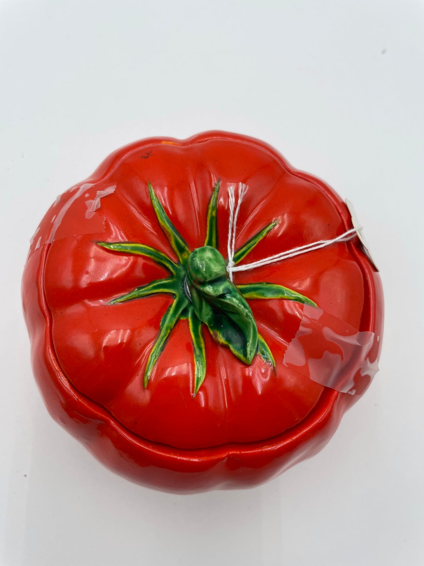 Vintage Tomato Covered Dish