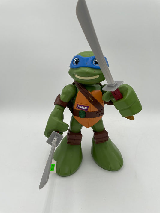 TMNT - Playmates Interactive - Talking Leonardo - 2014 #101191