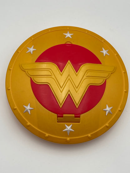 DC - Wonder Woman - Disk Shooting Shield 2015 #103646