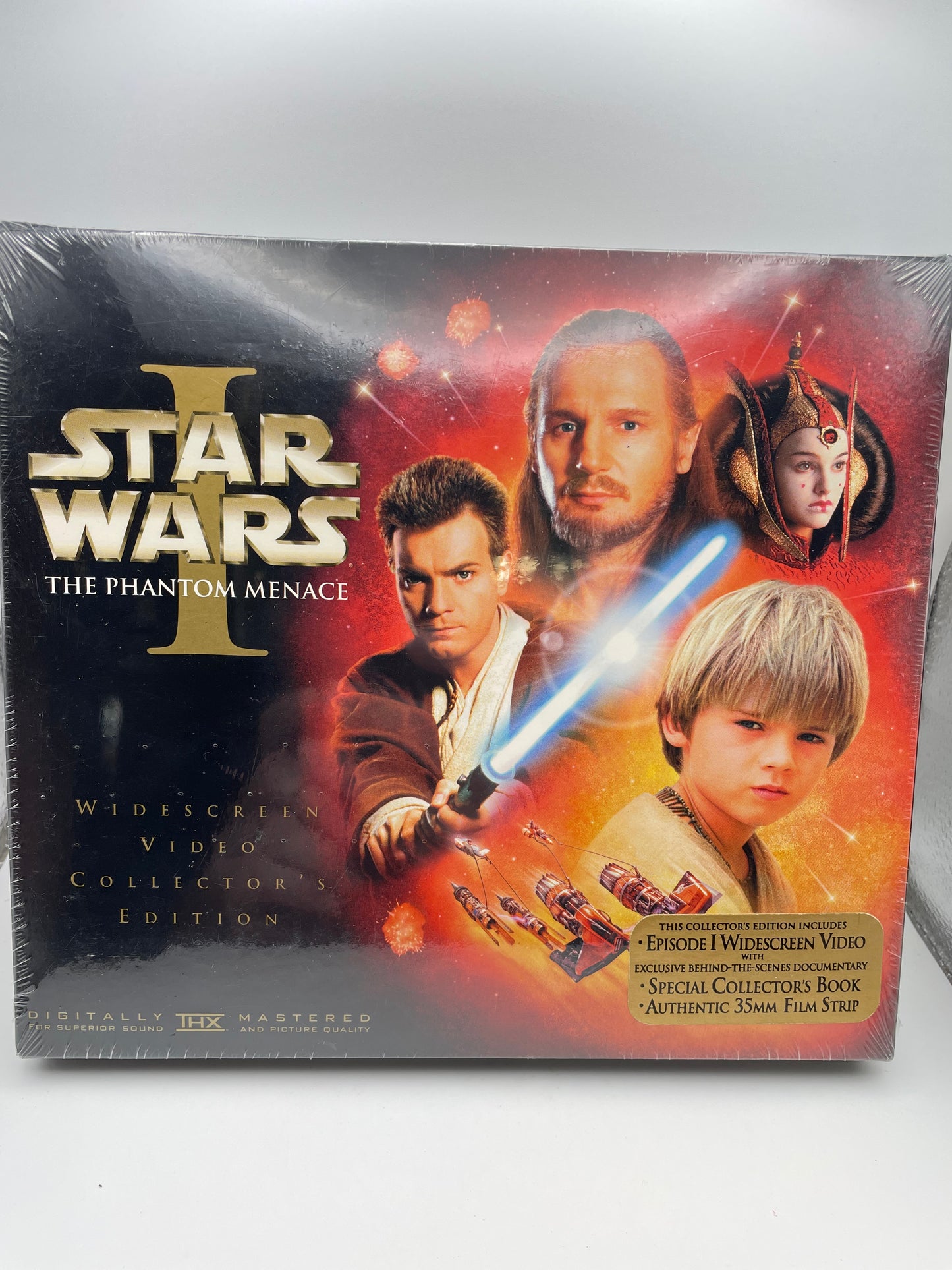 Star Wars - The Phantom Menace VHS & Book 2000 #101471