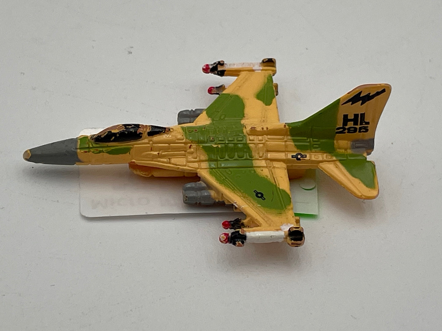 Micro Machines - HL295 F16 Falcon Fighter Jet #104694