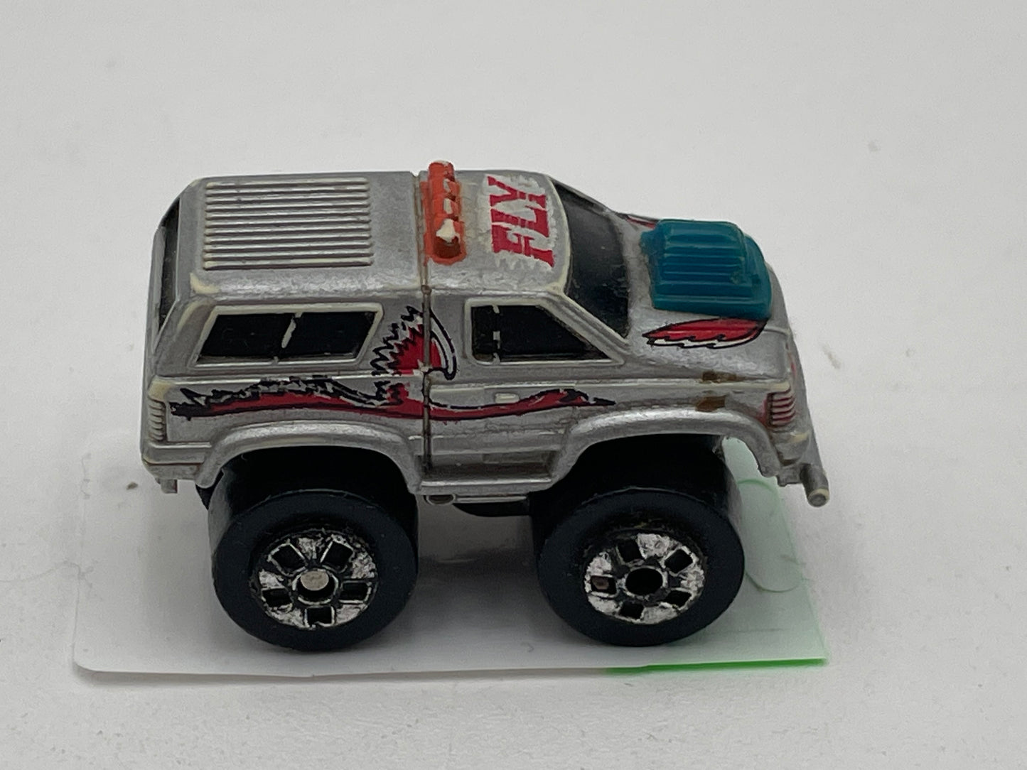 Micro Machines - Road Champs - Silver Fly Truck 1987 #104683