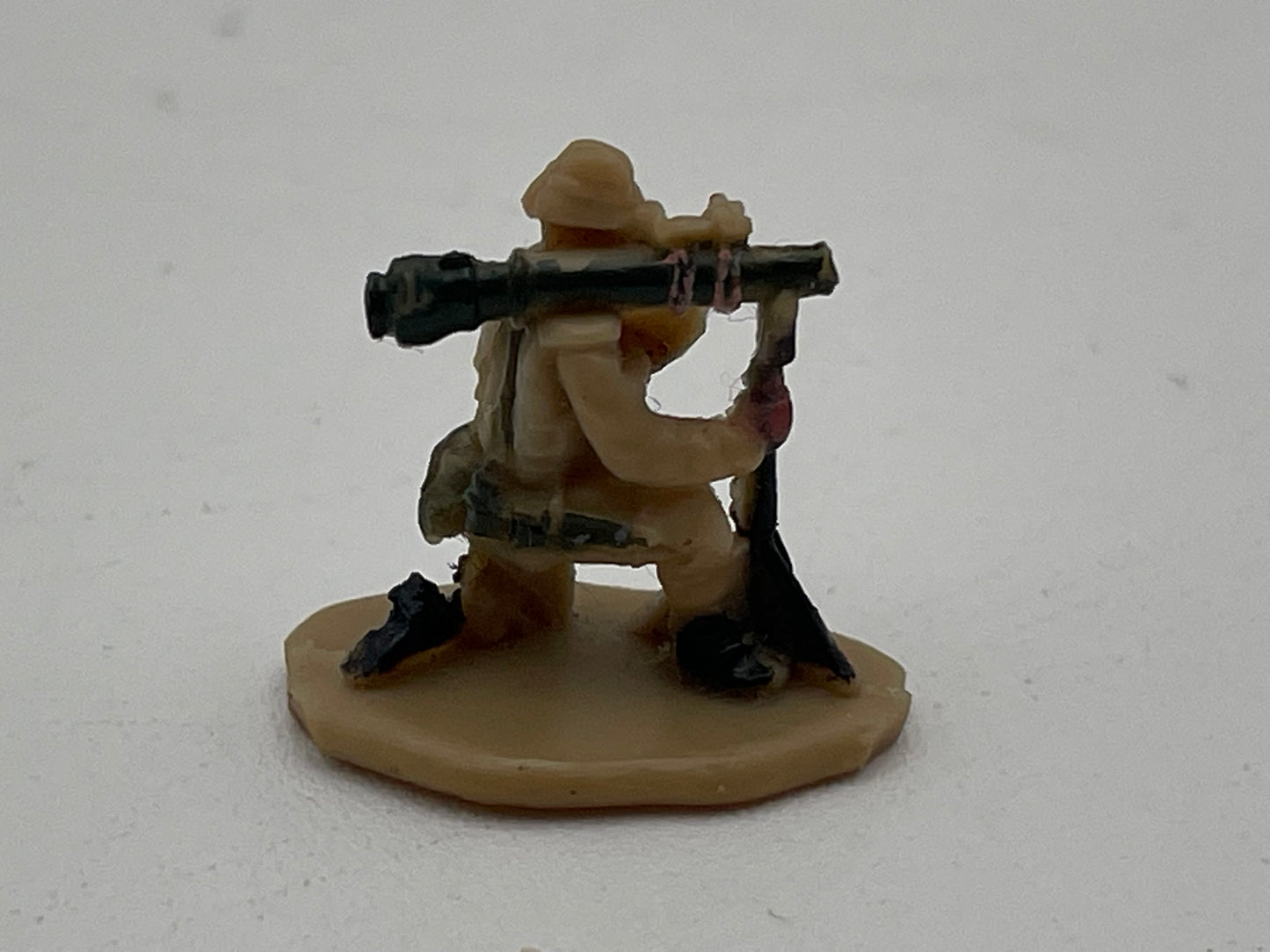 Micro Machines - Figure - Soldier w/ Bazooka #104710