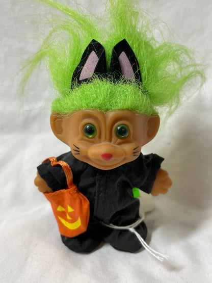 Trolls (Vintage) - Halloween Cat 4” #100107